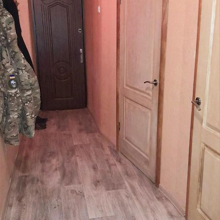 Two-Bedroom Apartment Pokrovskaya, 48 Izyum Esterno foto